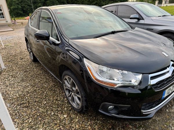 Citroen DS 4 Hatchback, Diesel, 2012, Black