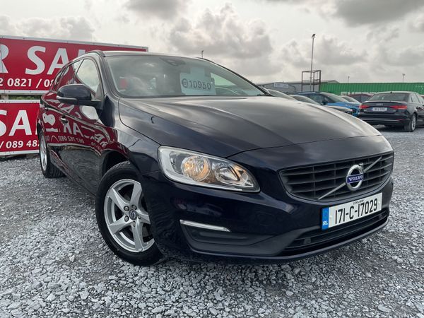 Volvo V60 Estate, Diesel, 2017, Blue