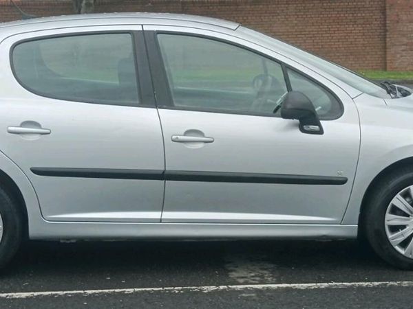 Peugeot 207 Hatchback, Petrol, 2007, Grey