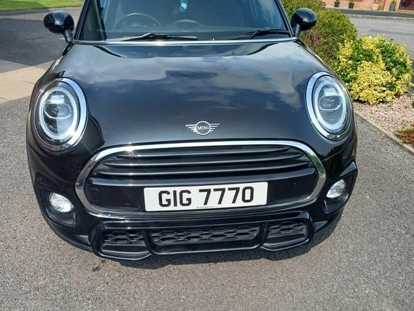 Mini Cooper Hatchback, Diesel, 2018, Black