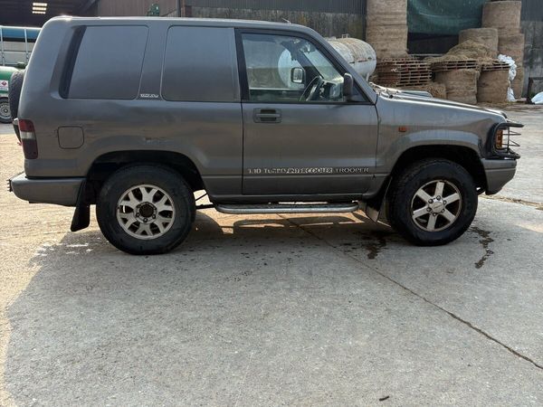 Isuzu Trooper SUV, Diesel, 1994, Grey
