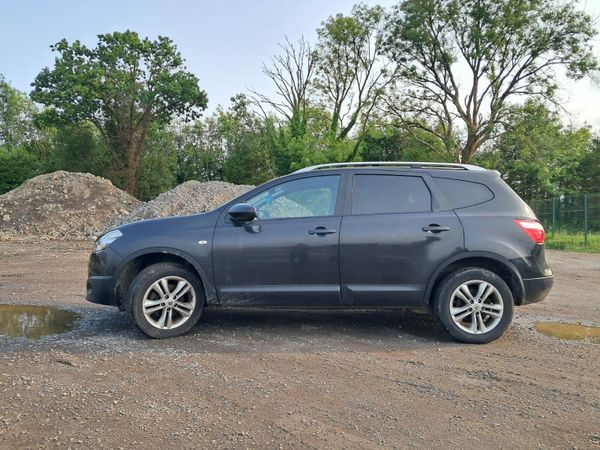 Nissan Qashqai+2 Hatchback, Diesel, 2010, Black
