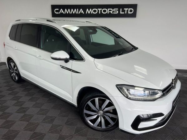 Volkswagen Touran MPV, Petrol, 2016, White