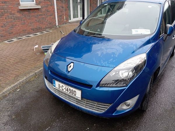 Renault Grand Scenic MPV, Diesel, 2011, Blue
