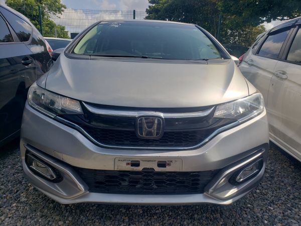 Honda Fit Hatchback, Petrol Hybrid, 2019, Grey