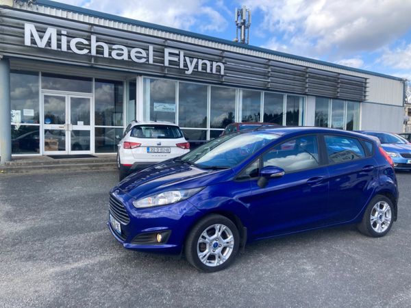 Ford Fiesta Hatchback, Petrol, 2014, Blue