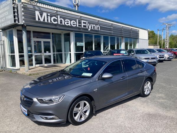 Vauxhall Insignia Hatchback, Diesel, 2018, Grey