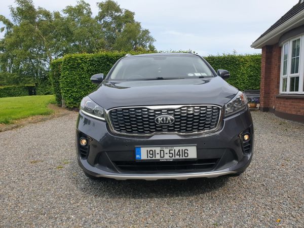 Kia Sorento SUV, Diesel, 2019, Grey