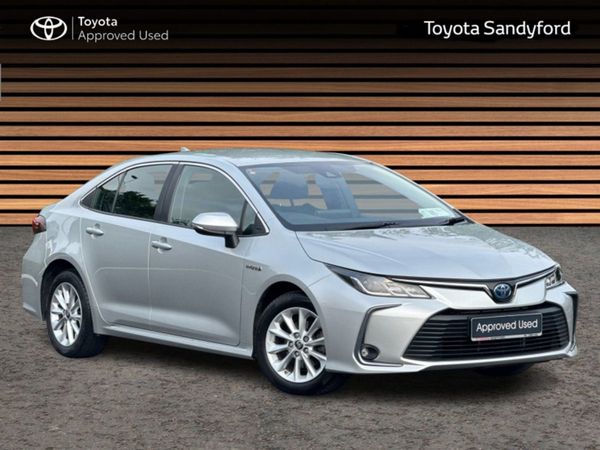 Toyota Corolla Saloon, Hybrid, 2021, Silver