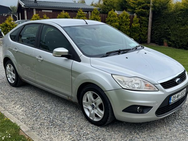 Ford Focus Hatchback, Diesel, 2009, Silver
