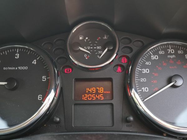 Peugeot 207 Hatchback, Diesel, 2008, Black