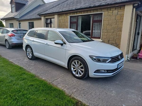 Volkswagen Passat Estate, Diesel, 2017, White
