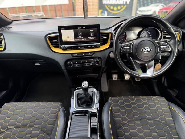 Kia XCeed Hatchback, Petrol, 2020, White