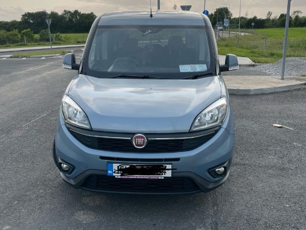 Fiat Doblo MPV, Diesel, 2015, Blue