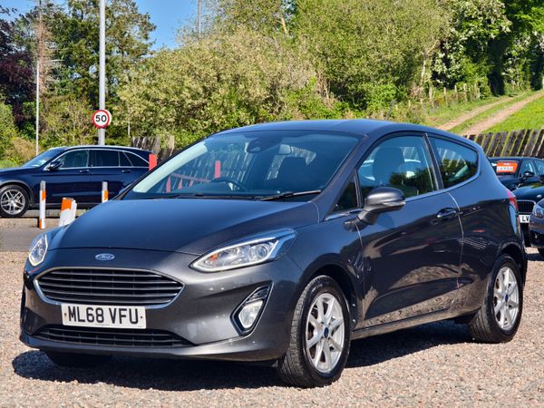 Ford Fiesta Hatchback, Petrol, 2018, Grey