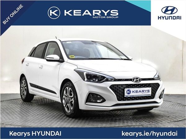 Hyundai i20 Hatchback, Petrol, 2020, White