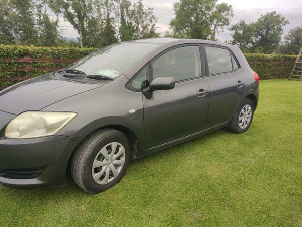 Toyota Auris Hatchback, Petrol, 2007, Grey