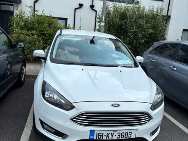 Ford Focus Hatchback, Petrol, 2016, White