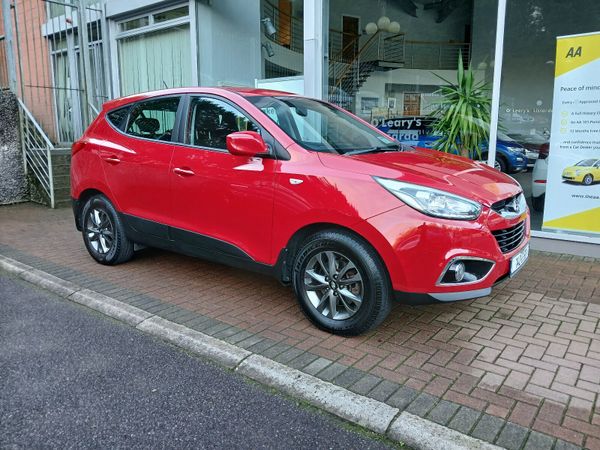 Hyundai ix35 SUV, Diesel, 2014, Red