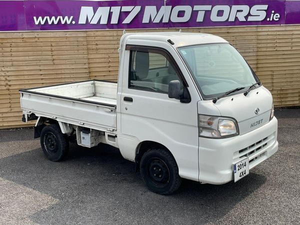 Daihatsu Hijet Van, Petrol, 2014, White