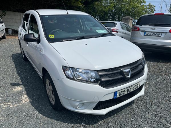 Dacia Sandero Hatchback, Petrol, 2016, White