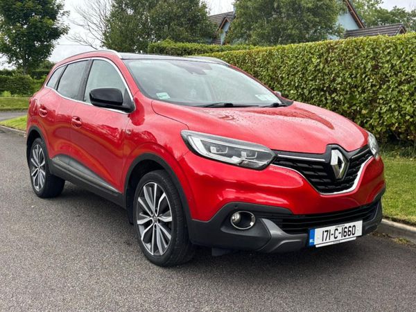 Renault Kadjar SUV, Diesel, 2017, Red