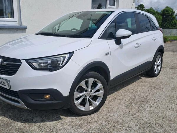 Vauxhall Crossland X Hatchback, Petrol, 2019, White