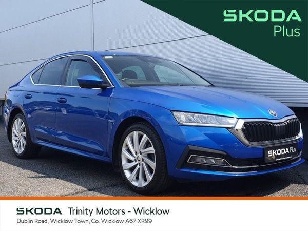 Skoda Octavia Hatchback, Diesel, 2021, Blue