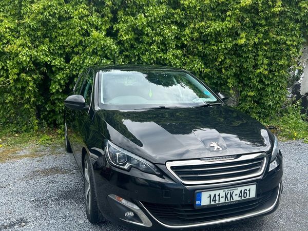 Peugeot 308 Hatchback, Diesel, 2014, Black