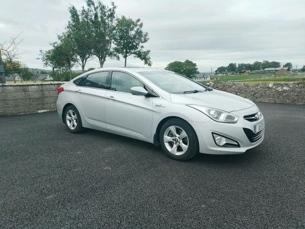 Hyundai i40 Saloon, Diesel, 2013, Silver