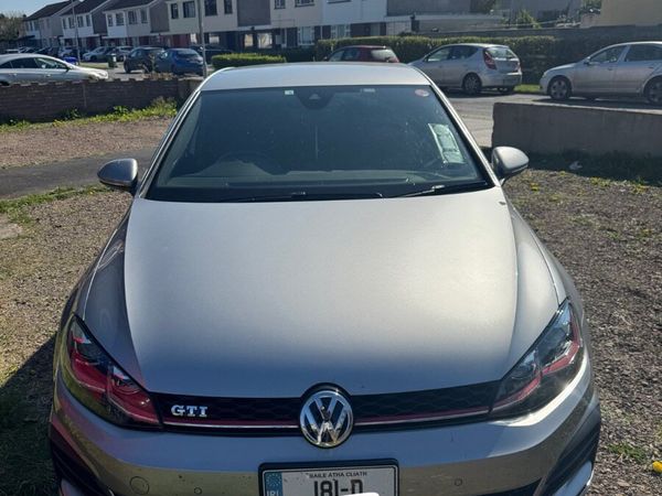 Volkswagen Golf Hatchback, Petrol, 2018, Silver