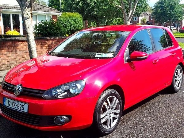 Volkswagen Golf Estate, Diesel, 2012, Red