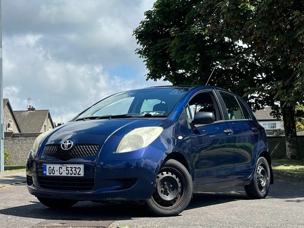 Toyota Yaris Hatchback, Petrol, 2006, Blue