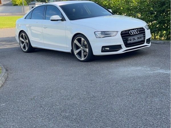 Audi A4 Saloon, Diesel, 2012, White