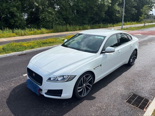 Jaguar XF Saloon, Diesel, 2016, White