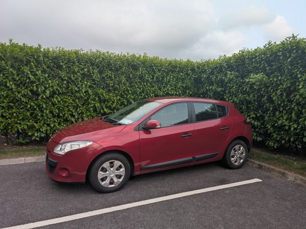 Renault Megane Hatchback, Diesel, 2012, Red