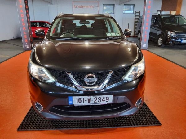 Nissan Qashqai Hatchback, Diesel, 2016, Black