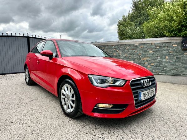 Audi A3 Hatchback, Diesel, 2014, Red