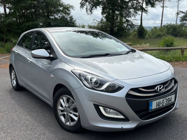 Hyundai i30 Hatchback, Diesel, 2014, Silver