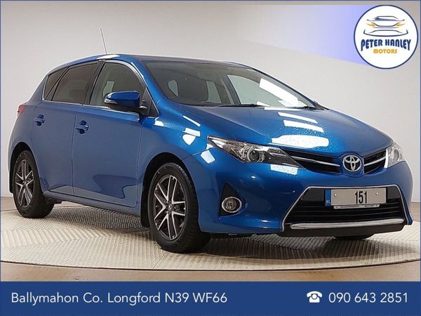 Toyota Auris Hatchback, Petrol, 2015, Blue