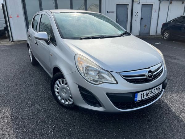 Opel Corsa Hatchback, Petrol, 2011, Silver