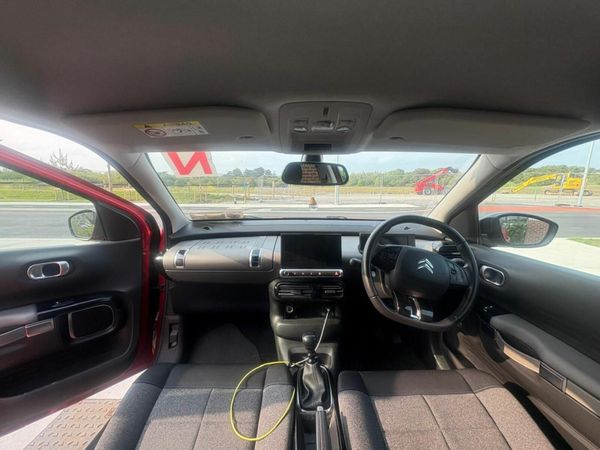 Citroen C4 Hatchback, Petrol, 2019, Red
