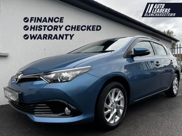 Toyota Auris Hatchback, Petrol, 2017, Blue