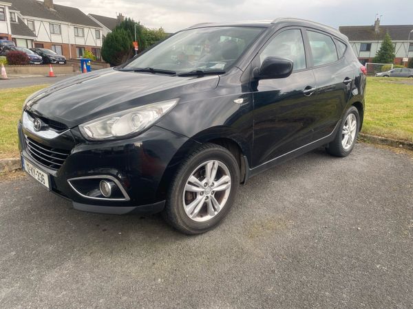 Hyundai ix35 SUV, Diesel, 2012, Black