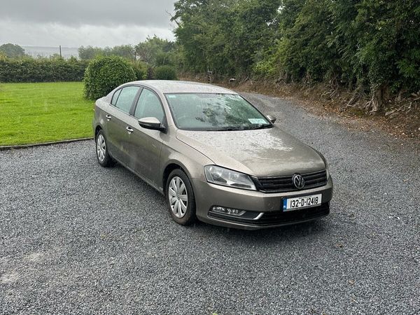 Volkswagen Passat Saloon, Diesel, 2013, Brown