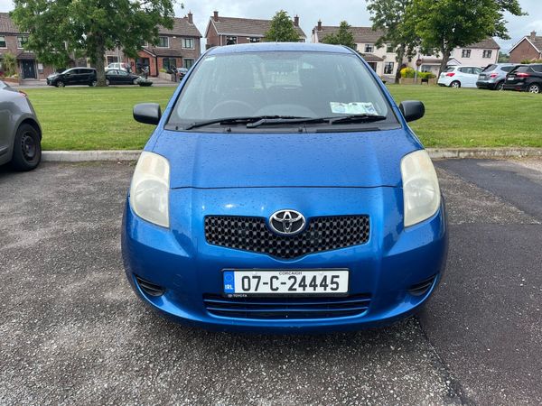 Toyota Yaris Hatchback, Petrol, 2007, Blue