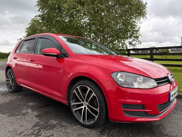 Volkswagen Golf Hatchback, Diesel, 2016, Red