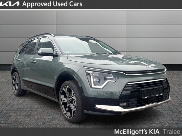 Kia Niro Hatchback, Petrol Hybrid, 2025, Green