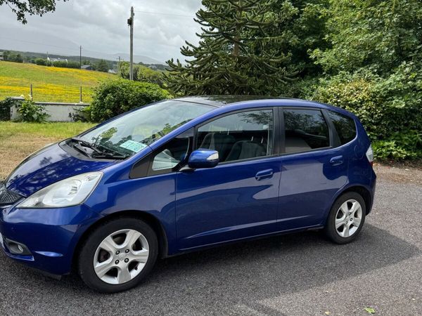 Honda Jazz Hatchback, Petrol, 2009, Blue