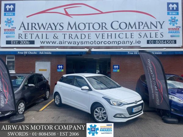 Hyundai i20 Hatchback, Petrol, 2017, White